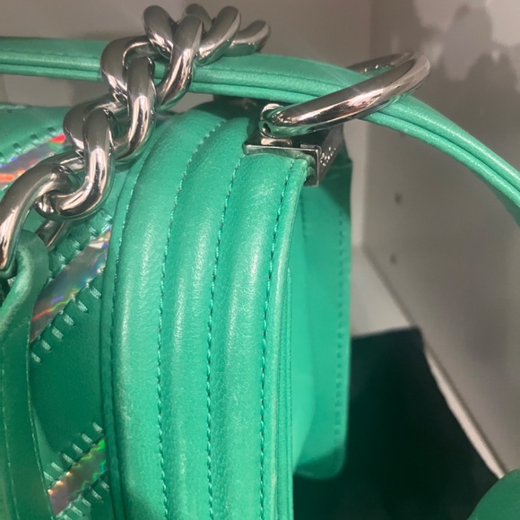 Authentic Chanel Chevron Boy Bag - Picture 6 of 17